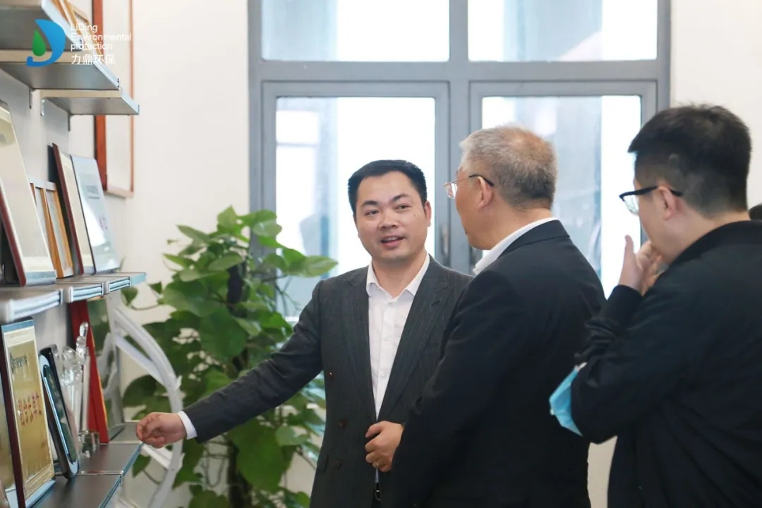 村鎮(zhèn)一體化污水處理設(shè)備（LD 型）”被鑒定為國內(nèi)領(lǐng)先水平！