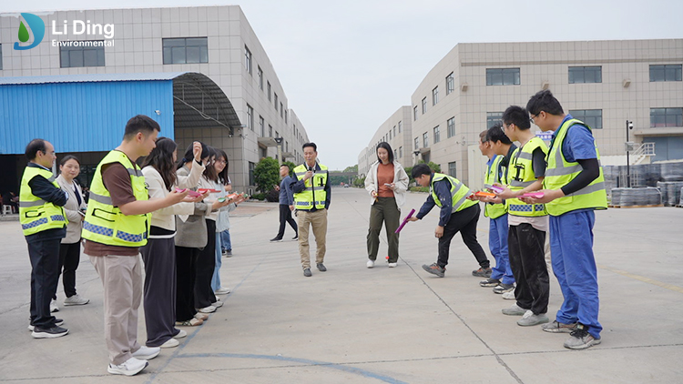 力鼎環(huán)保團(tuán)建活動